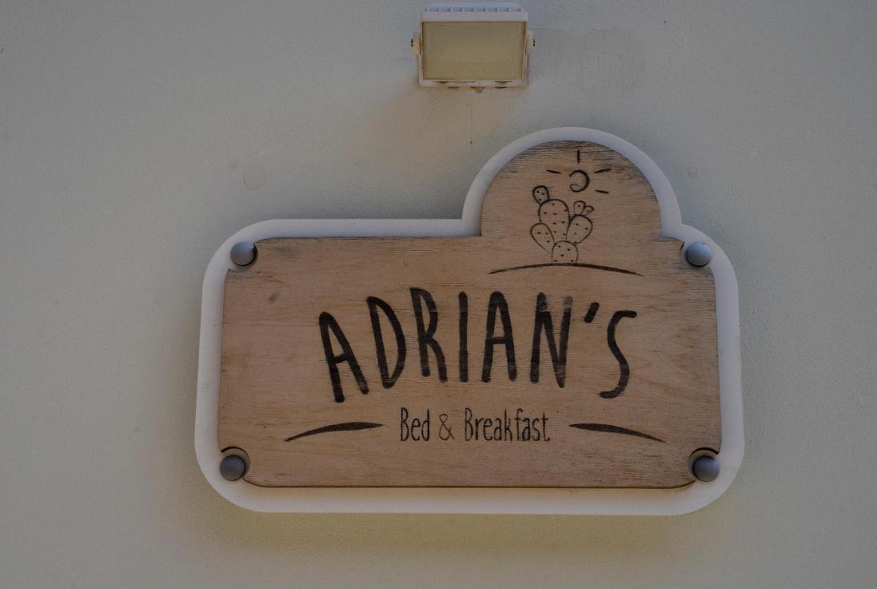 Adrian'S B&B Turi Exterior foto